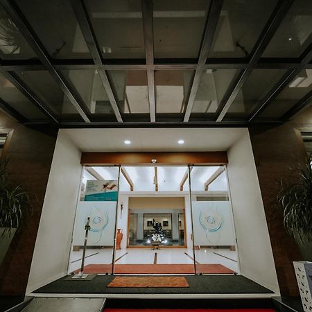 Hotel Devaragam By K P Namboodiri'S Ґуруваюр Екстер'єр фото