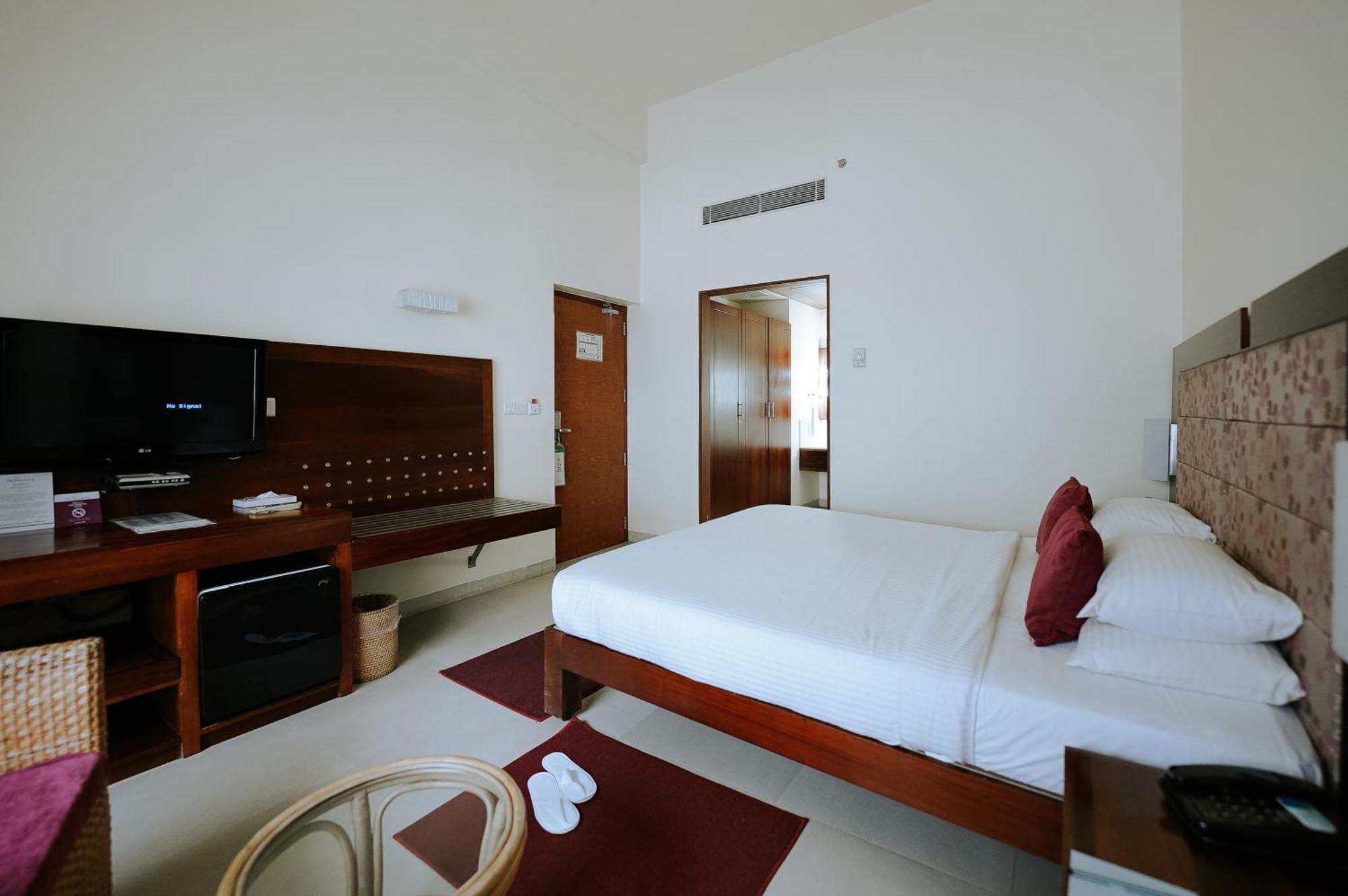 Hotel Devaragam By K P Namboodiri'S Ґуруваюр Екстер'єр фото
